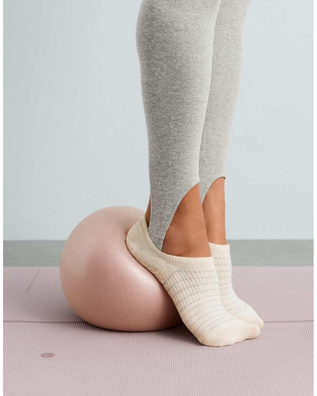 Oysho White 2 Pairs Of Cotton Blend Yoga And Pilates Socks
