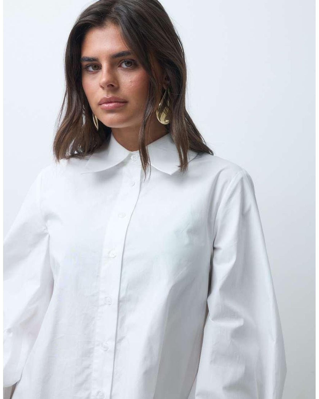 Iyal White Cotton Poplin Balloon Sleeve Oversized Caped Shirt