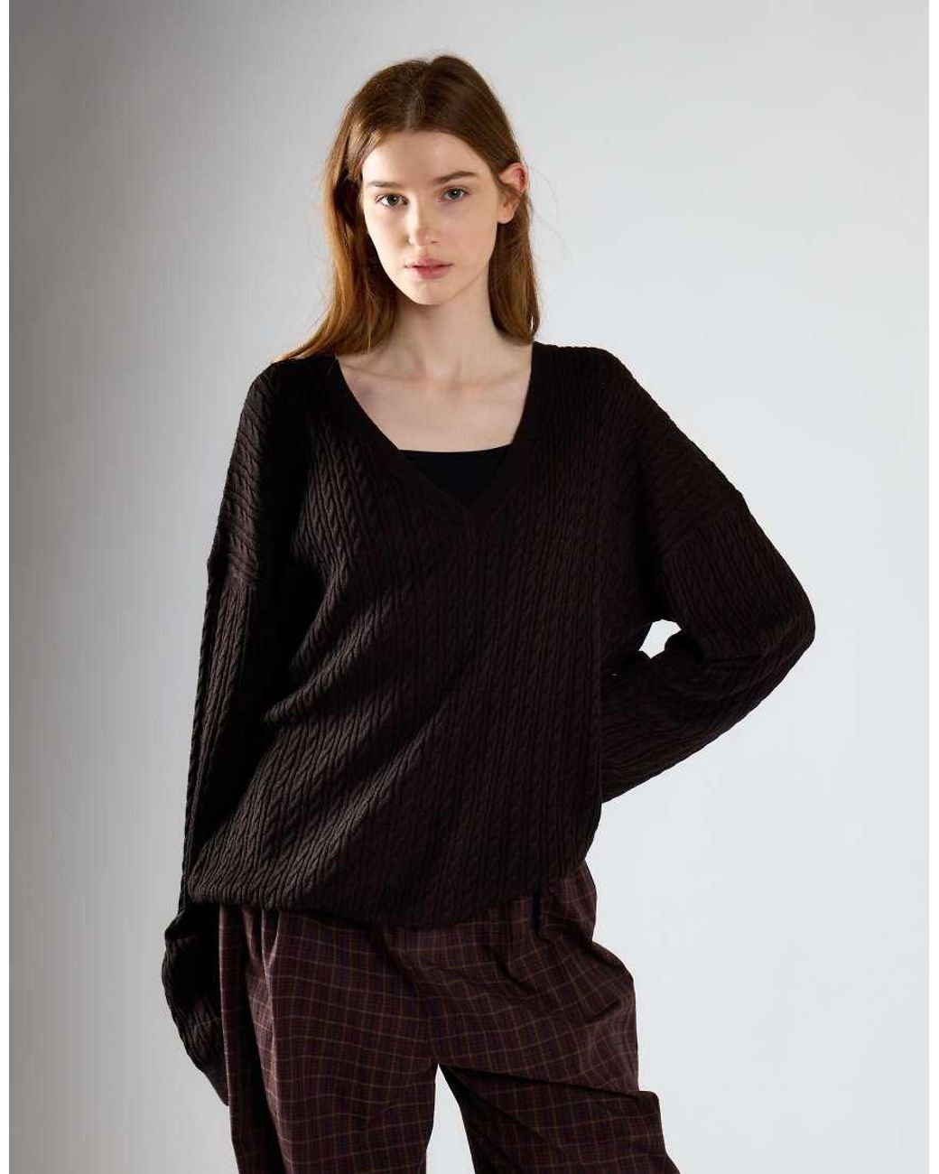 Glamorous Black Cable-Knit V-Neck Sweater