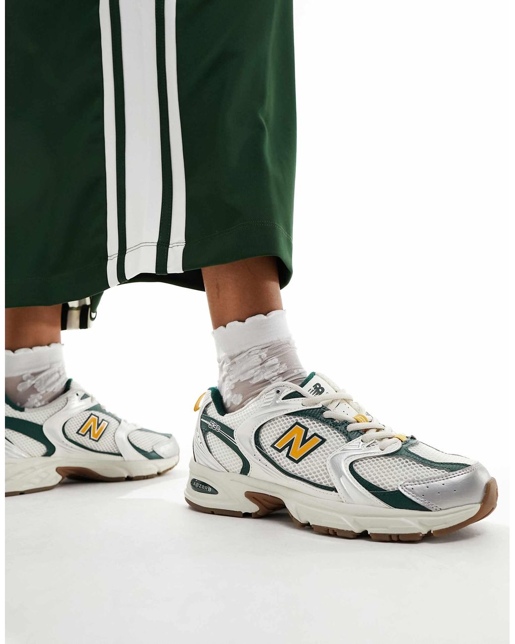 スニーカー NEW BALANCE '530' sneakers Green New Balance 530 sneakers in white, silver and green detail