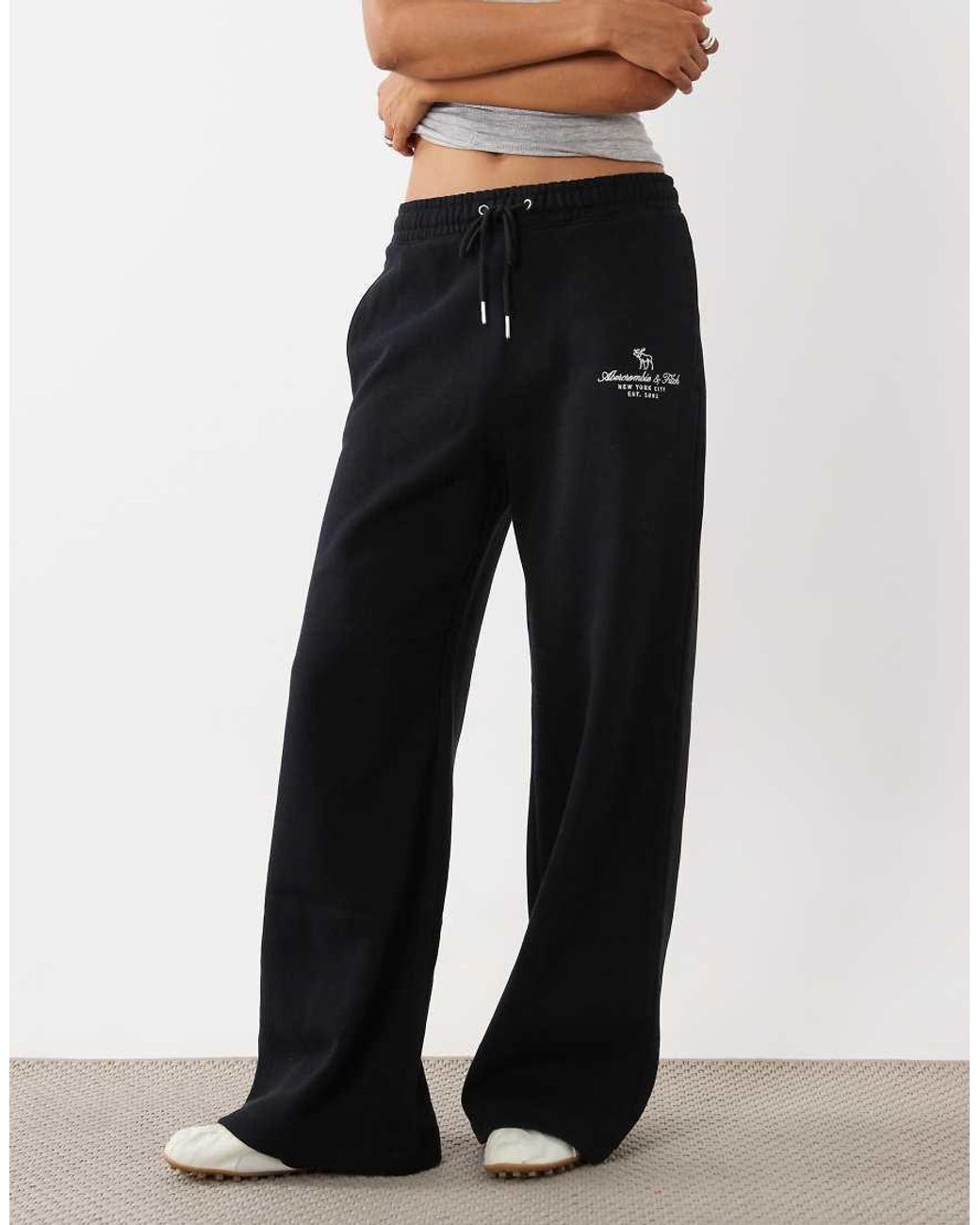 Abercrombie & Fitch White High Rise Wide Leg joggers