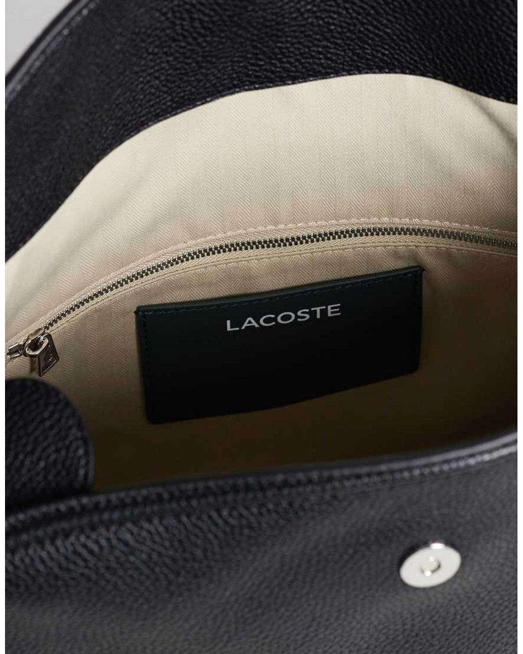 Borsa A Spalla Con Patta Nera di Lacoste in Black
