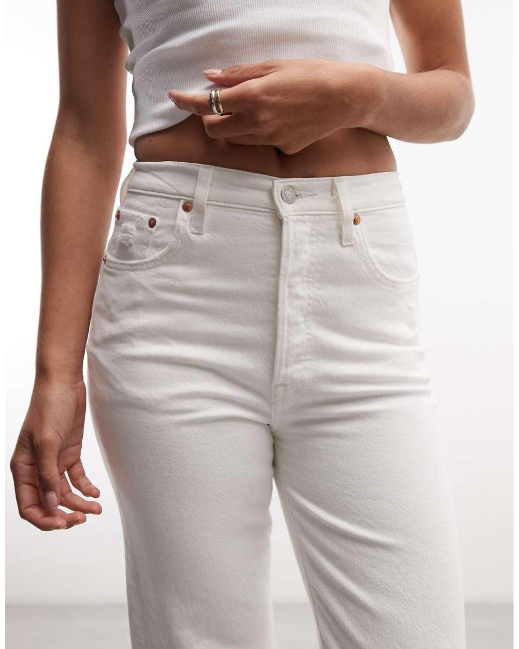 Levi's White Ribcage Straight Ankle Grazer Jeans