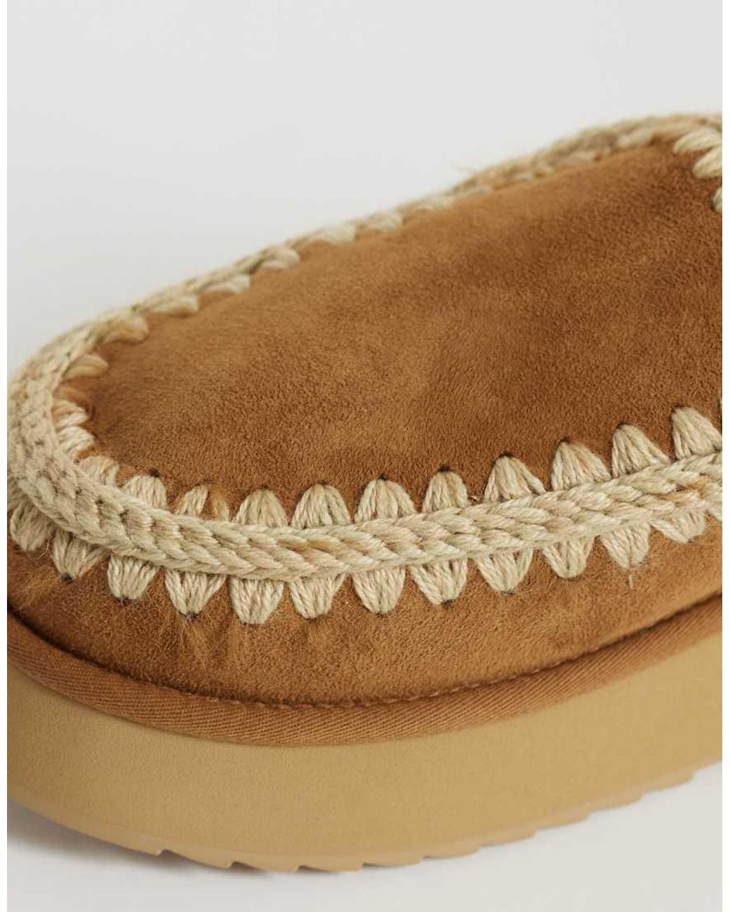Mou Natural Sheerling Lined Platform Suede Clogs