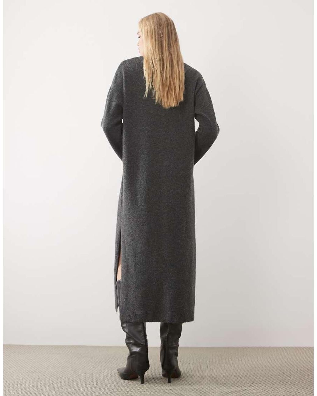 Aware Gray Long Sleeve V-neck Knitted Maxi Dress