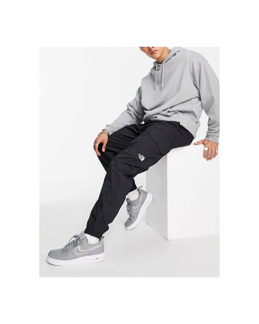 The North Face Cargo Trousers in White for Men Lyst UK