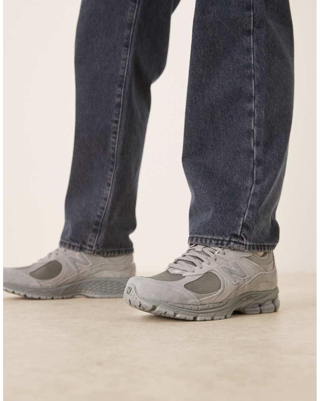 New Balance Gray 2002 Trainers for men