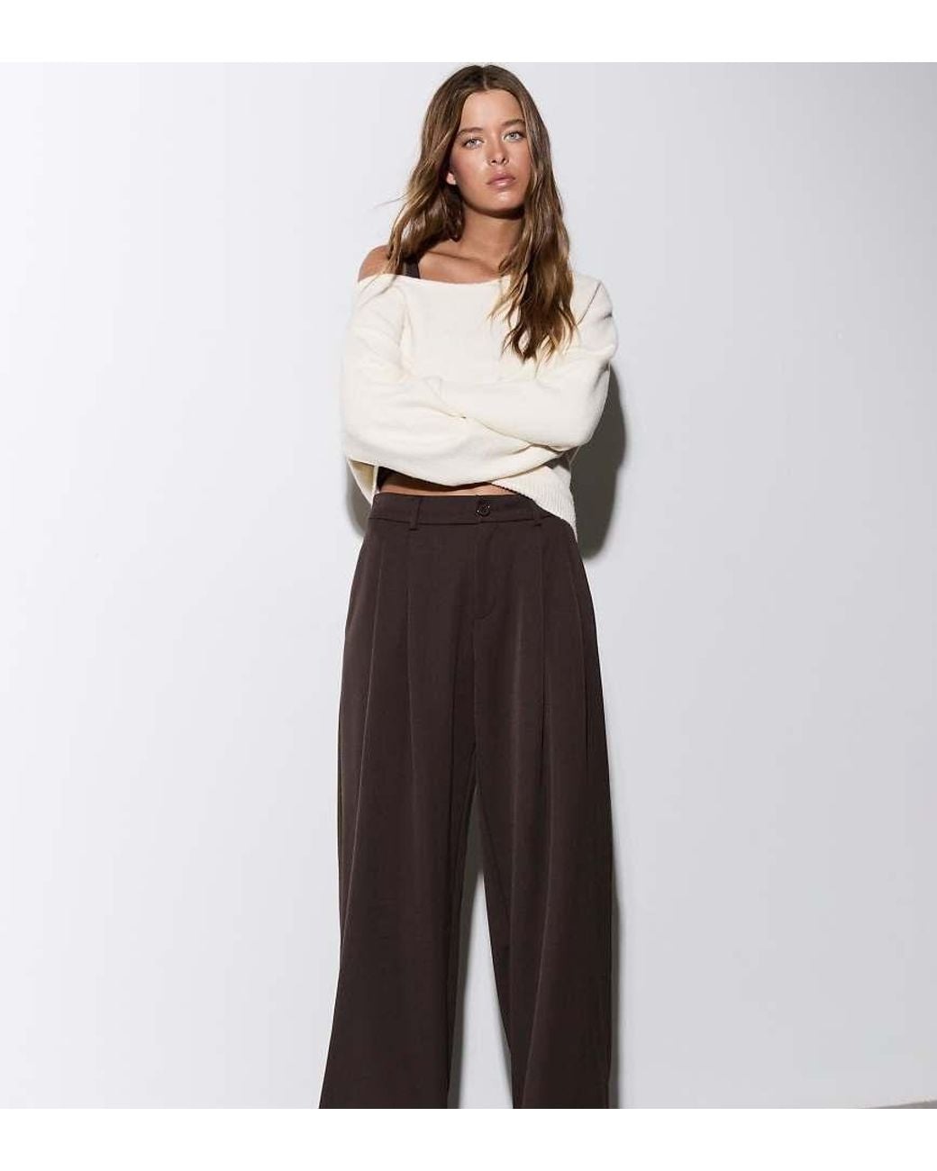 Stradivarius Brown Petite Wide Leg Smart Trousers With Darts