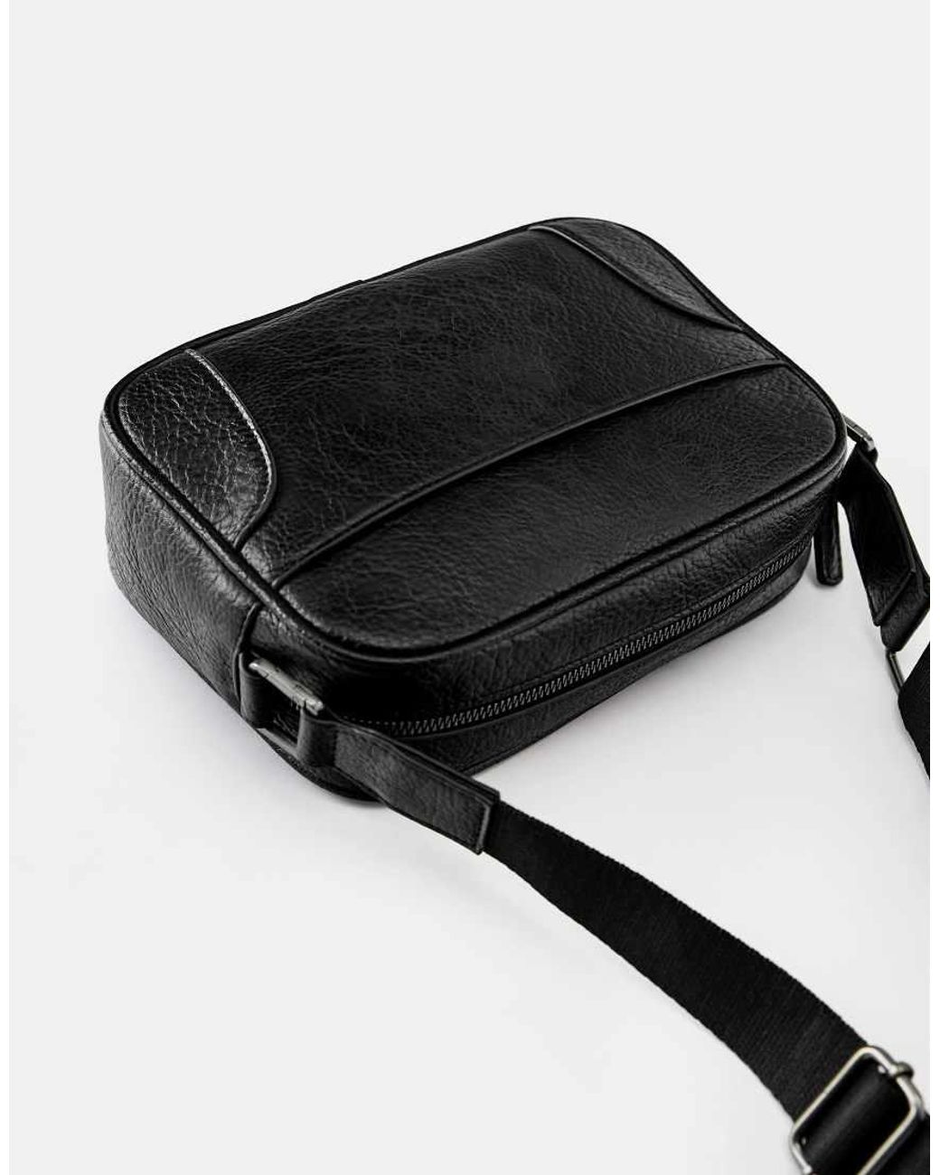 Pull&Bear Black Casual Crossbody Bag for men