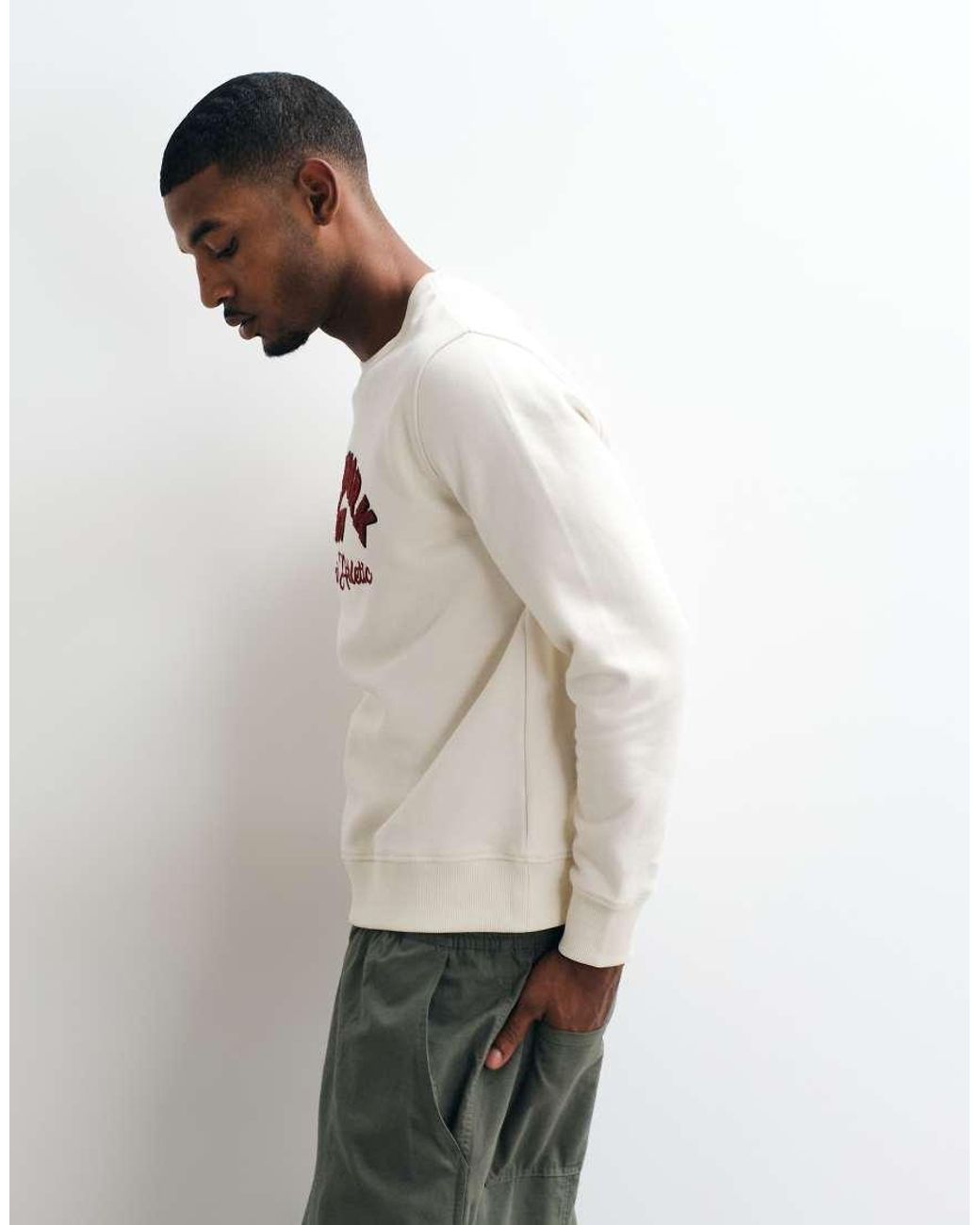 Gant White Chest Graphic Logo Sweatshirt for men