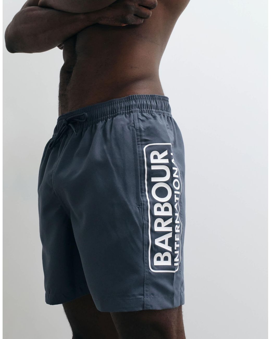Short Barbour pour homme en coloris Blue