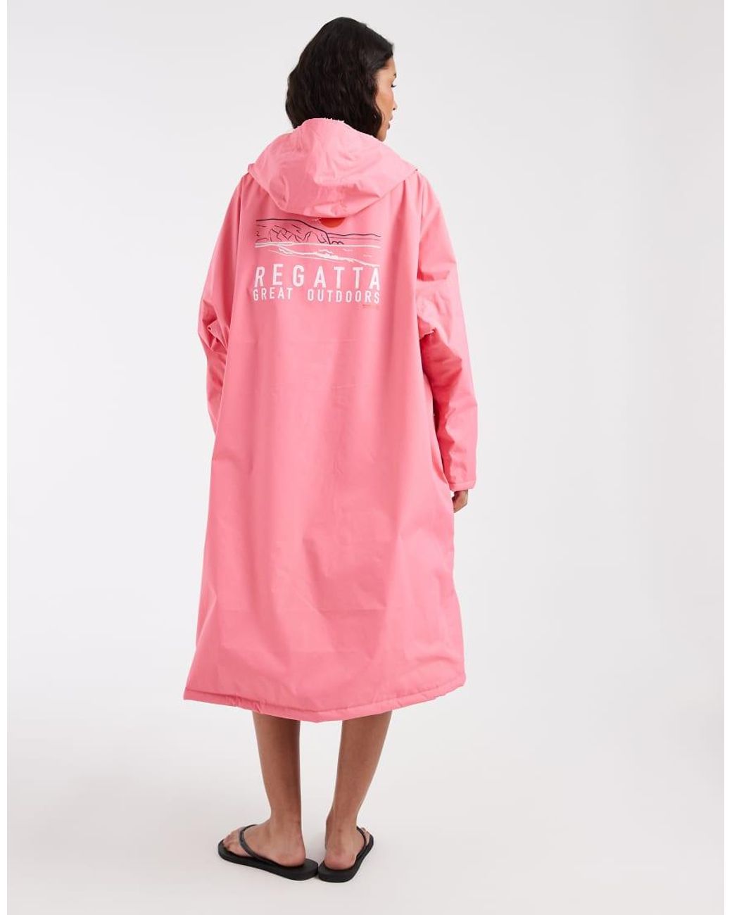 Regatta Pink Waterproof Changing Robe