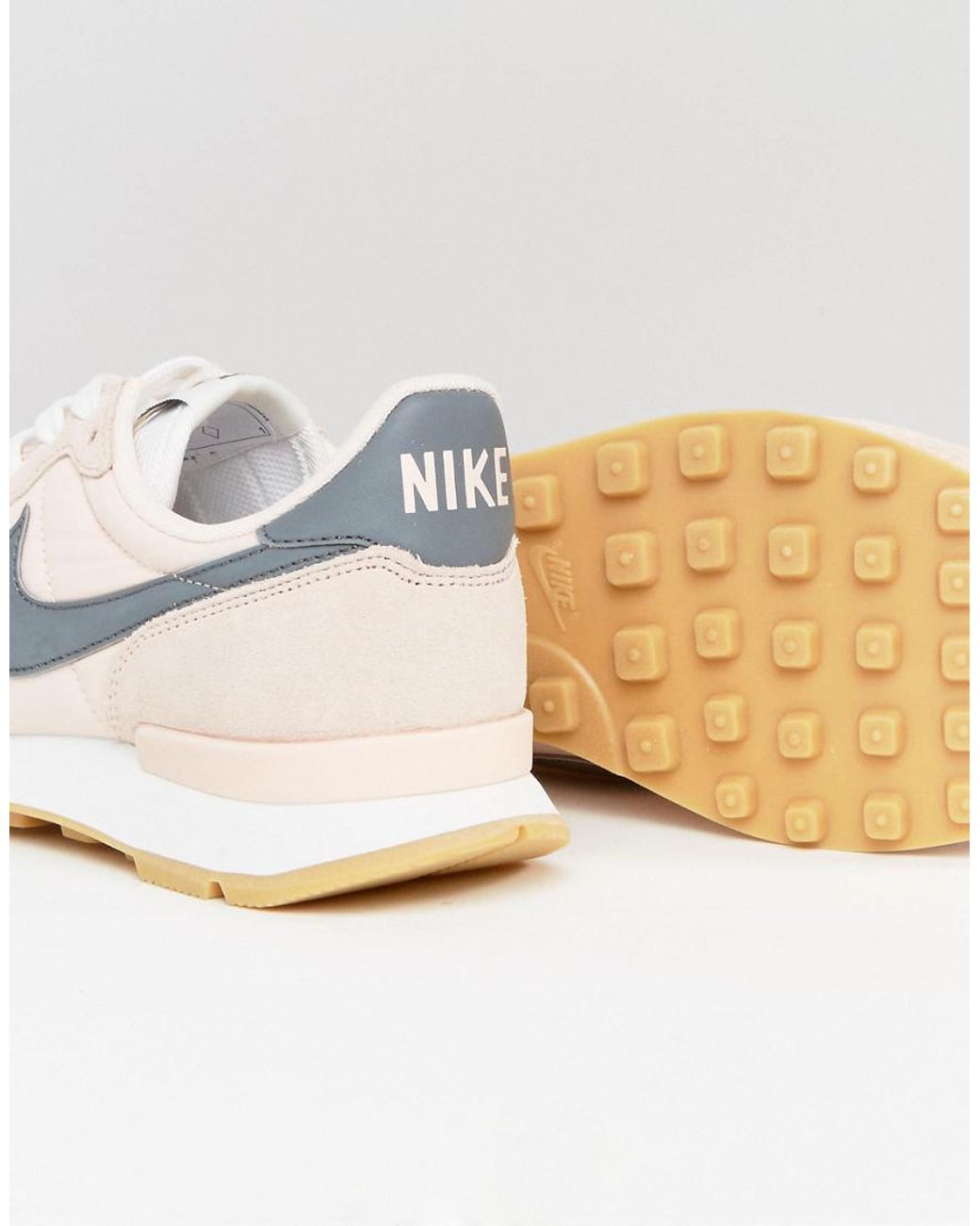 Nike internationalist sunset tint sale