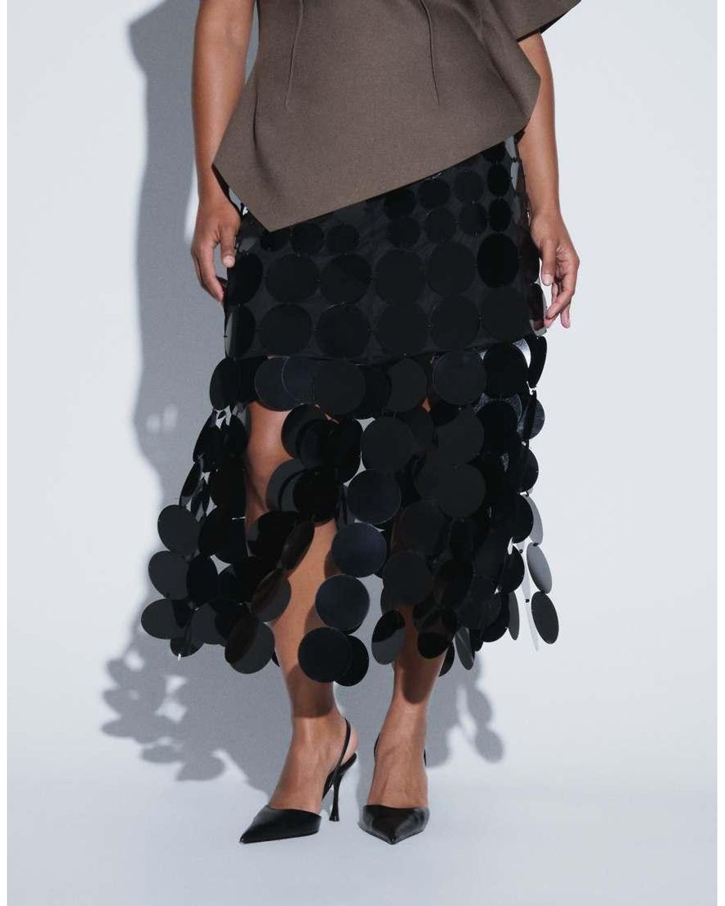 ARRANGE Black Curve Disc Sequin Column Midi Skirt