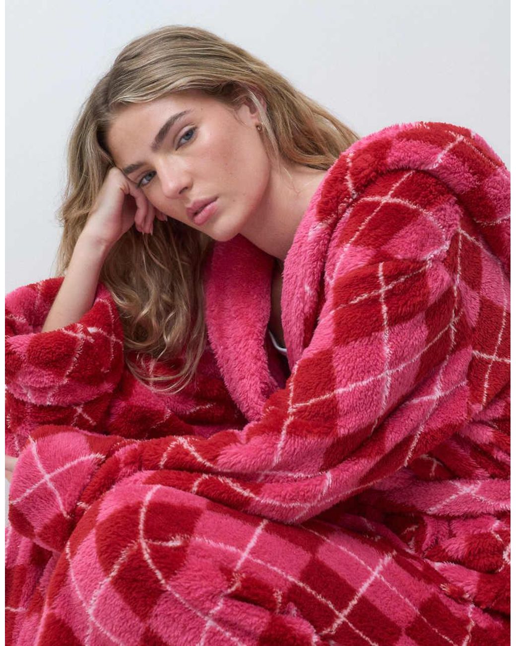 Loungeable Red Cosy Hooded Midi Dressing Gown
