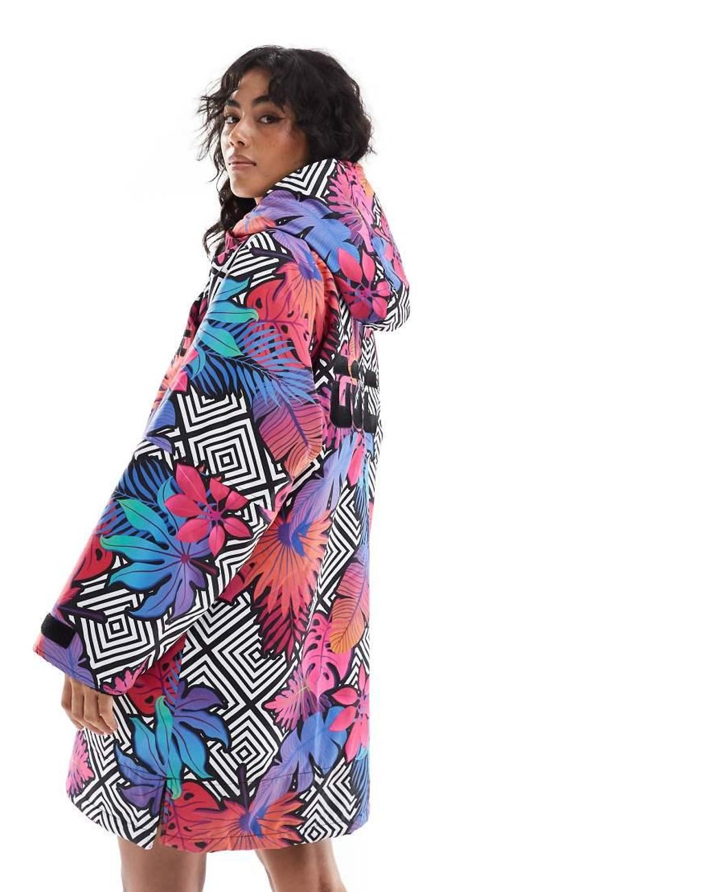 OOSC Red Big Poppa With Sherpa Changing Robe