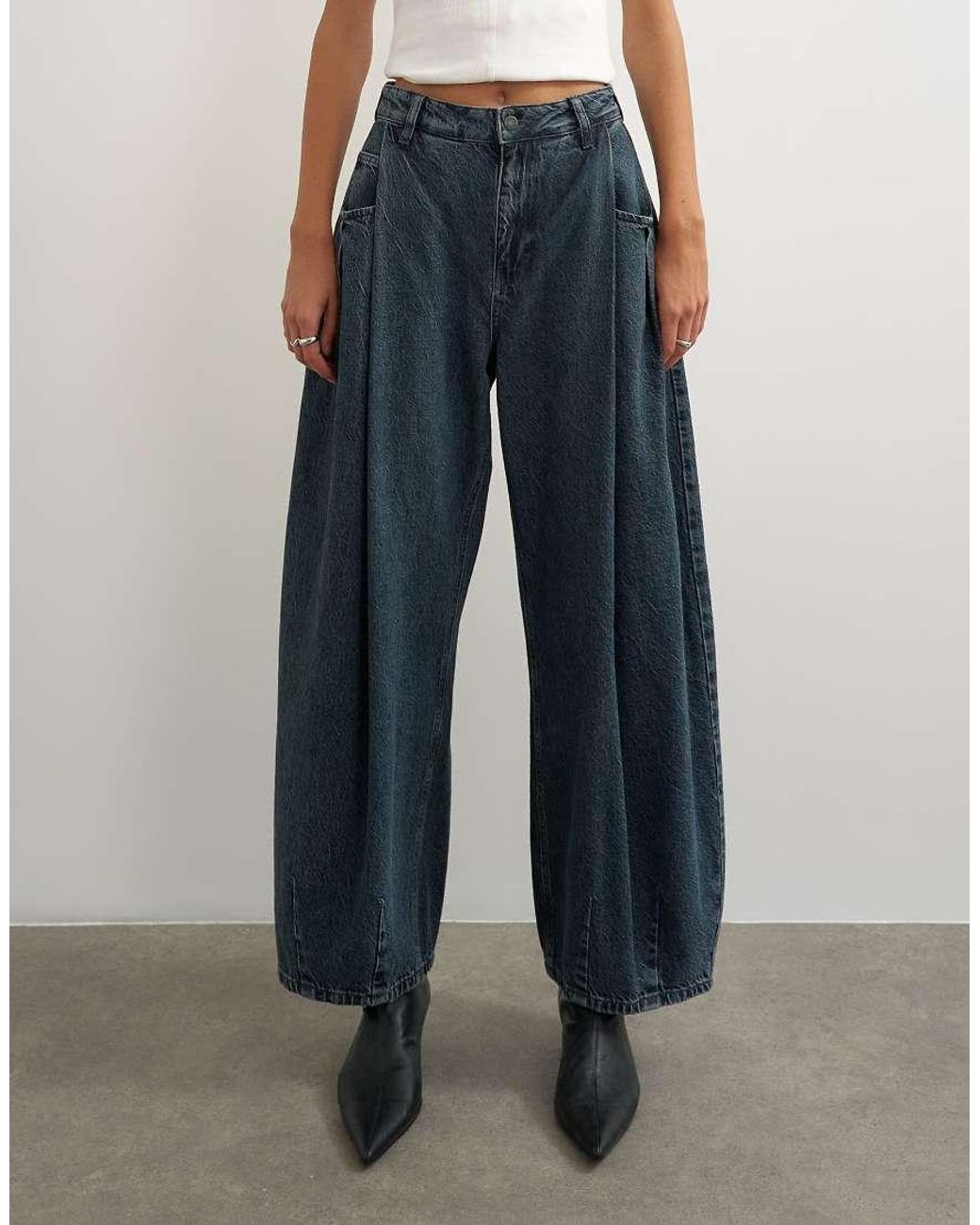 TOPSHOP Blue Cocoon Mid Rise Barrel Jean