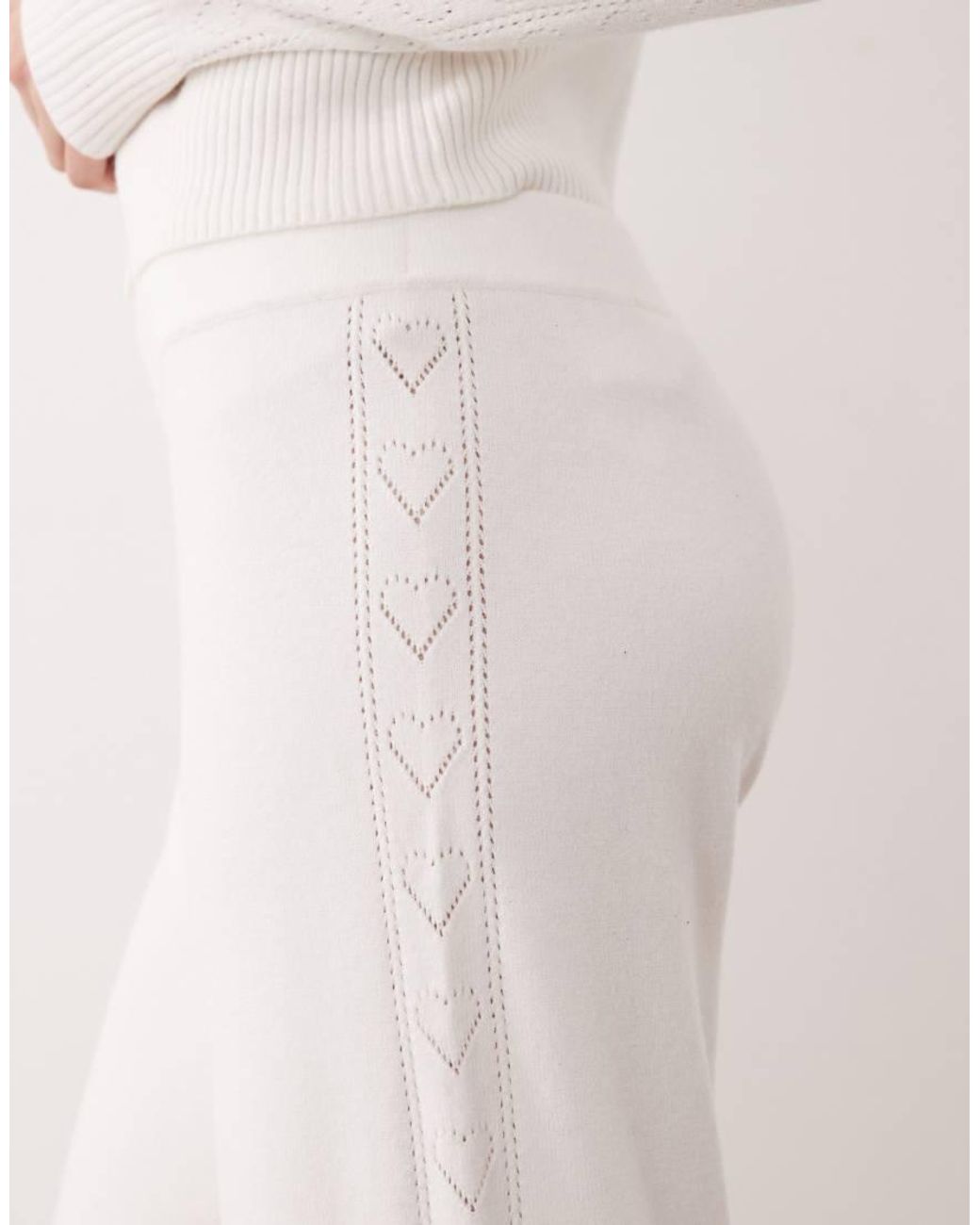 Hollister White Gilly Hicks Sweater Lounge Trousers Co-ord