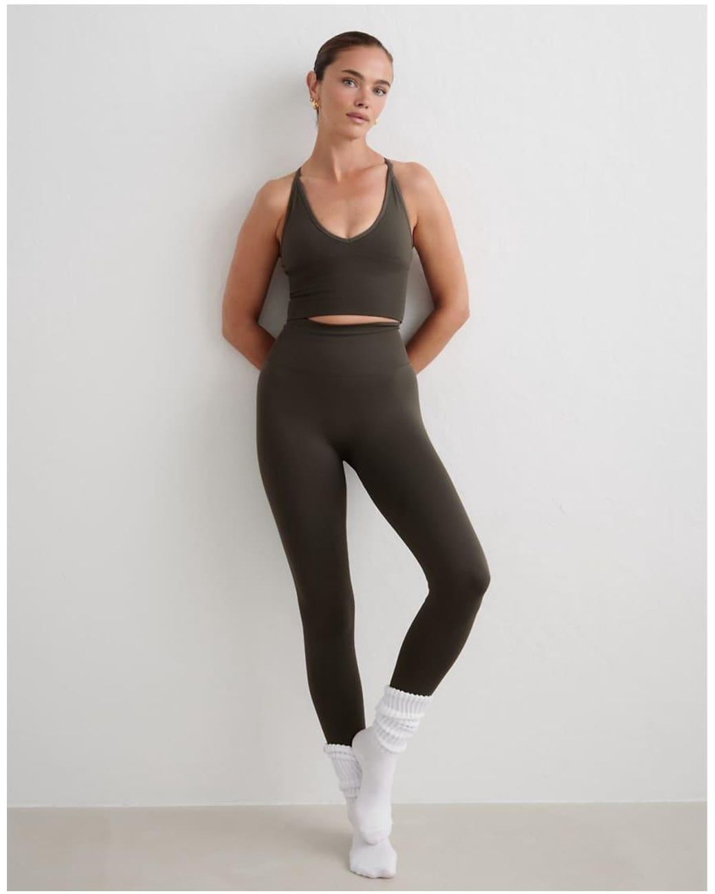 Aim'n Gray Dark Ivy Shape Seamless Cross Back Bralette