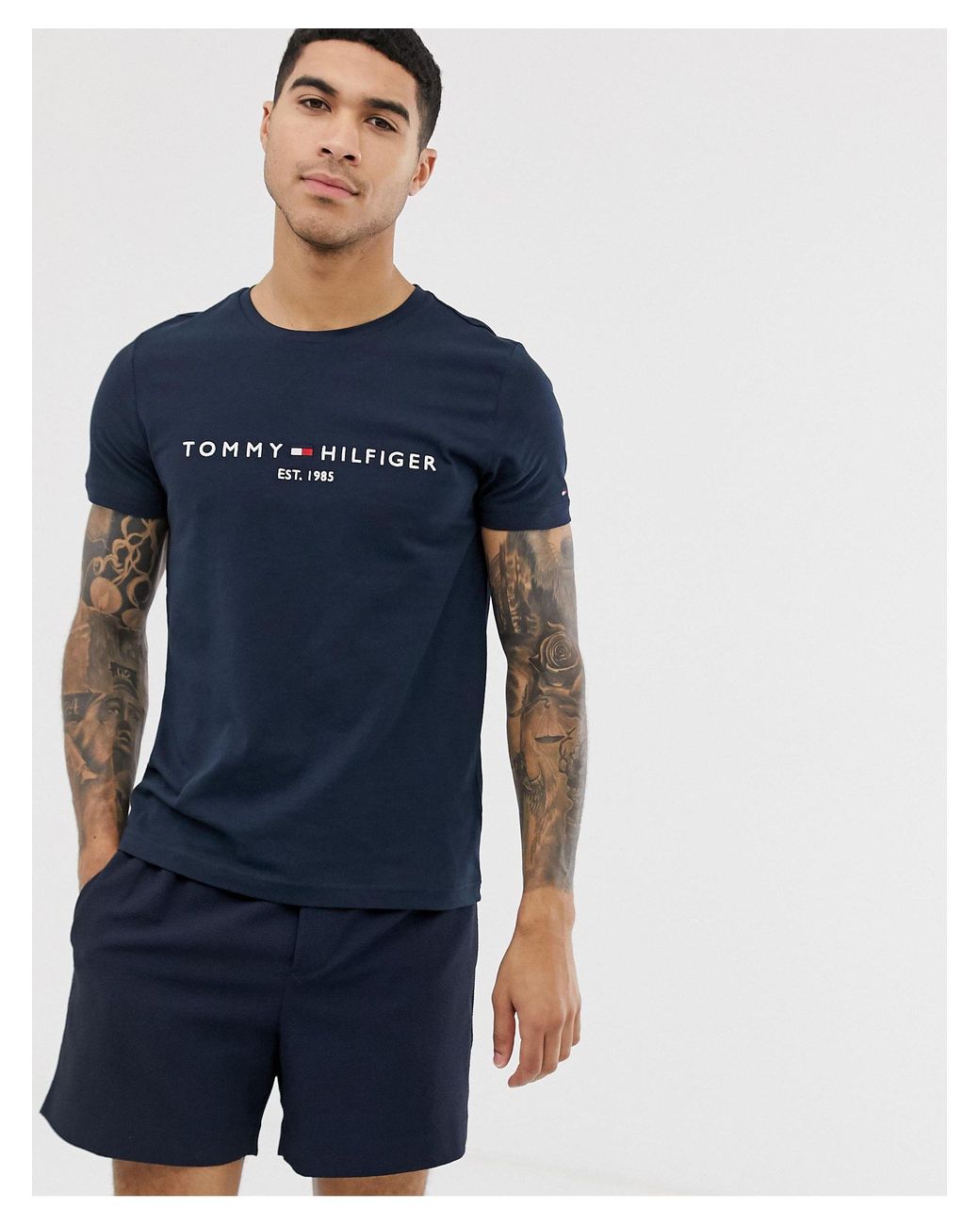Tommy Hilfiger Herren Flaggen-Logo-T-Shirt Blau Clothing, Shoes &  Accessories TR9786474