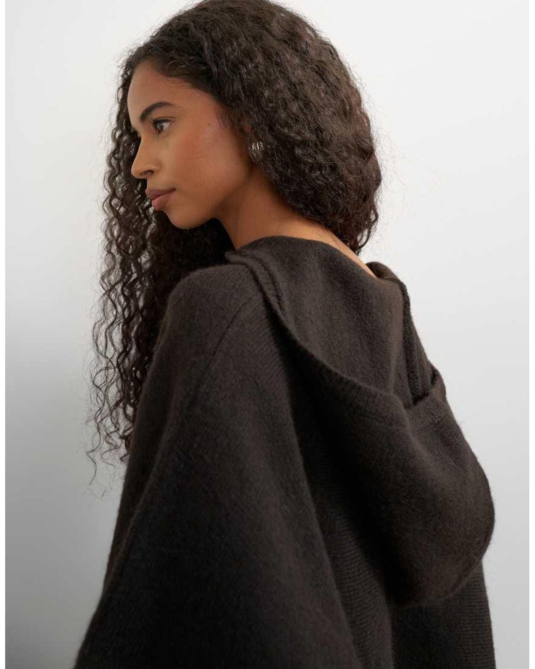 TOPSHOP Black Knitted Key Hole Curved Hem Hooded Jumper