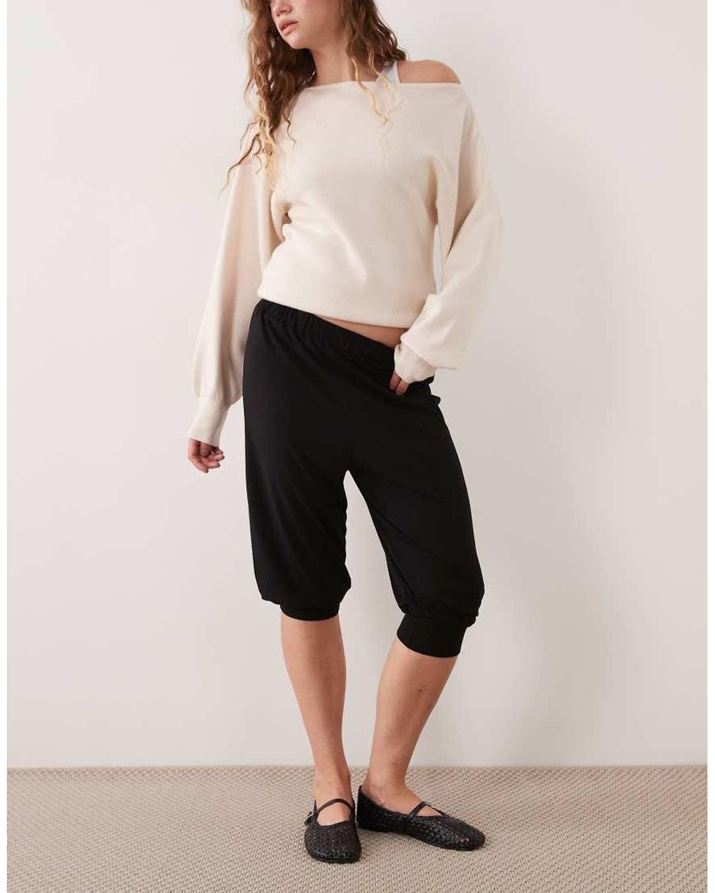 Miss Selfridge Black Balloon Cropped Trouser