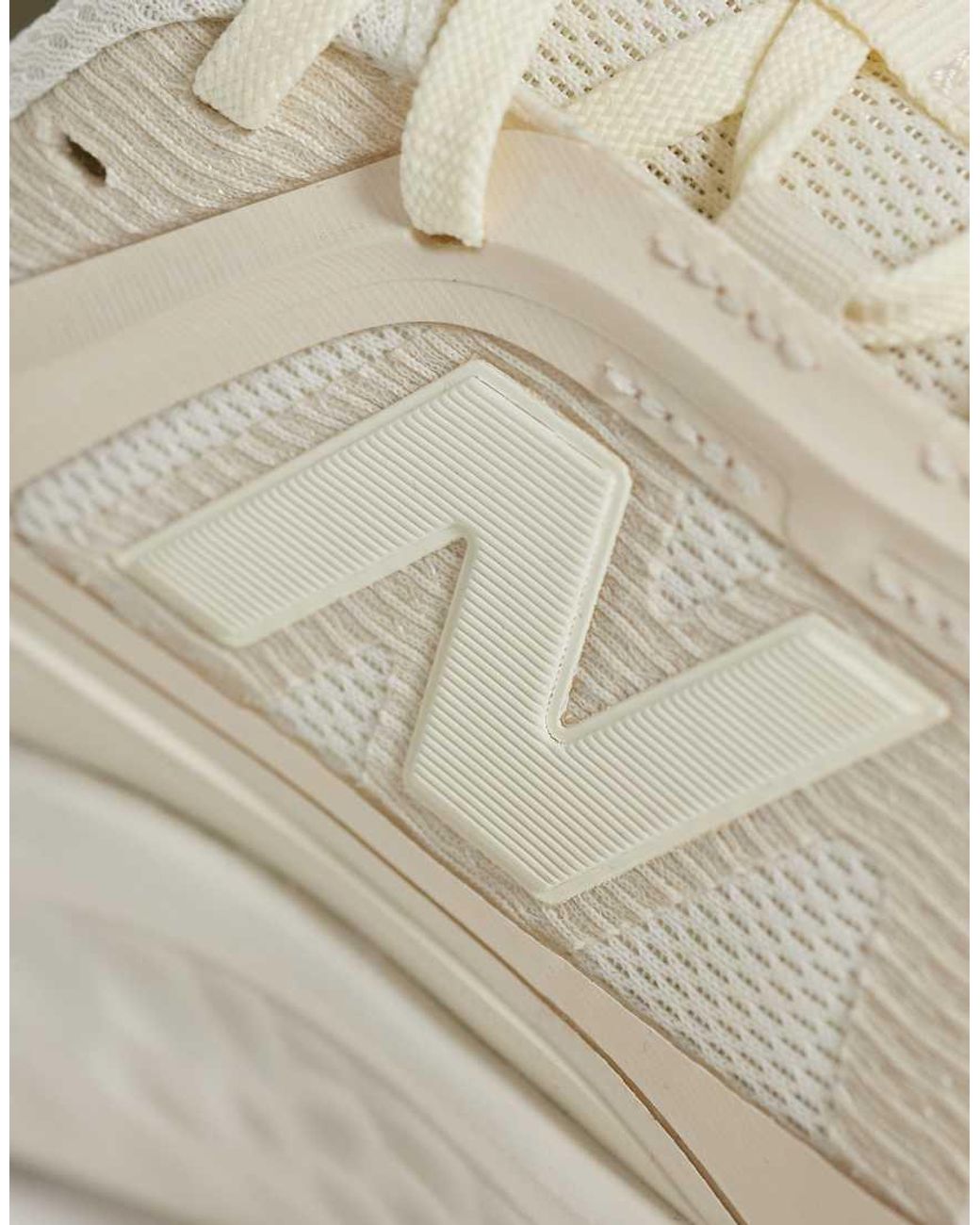New Balance Natural Arishi Running Trainers