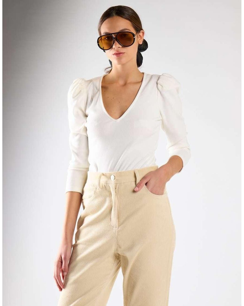 Glamorous White V-Neck Puff Shoulder-Bodysuit