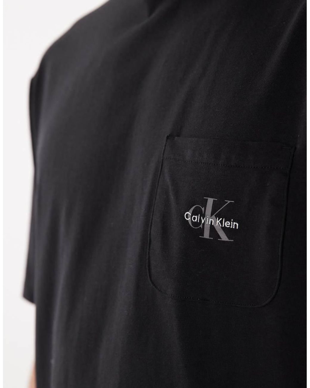 Calvin Klein Black Icon Cotton Blend Stretch Relaxed Fit T-shirt for men