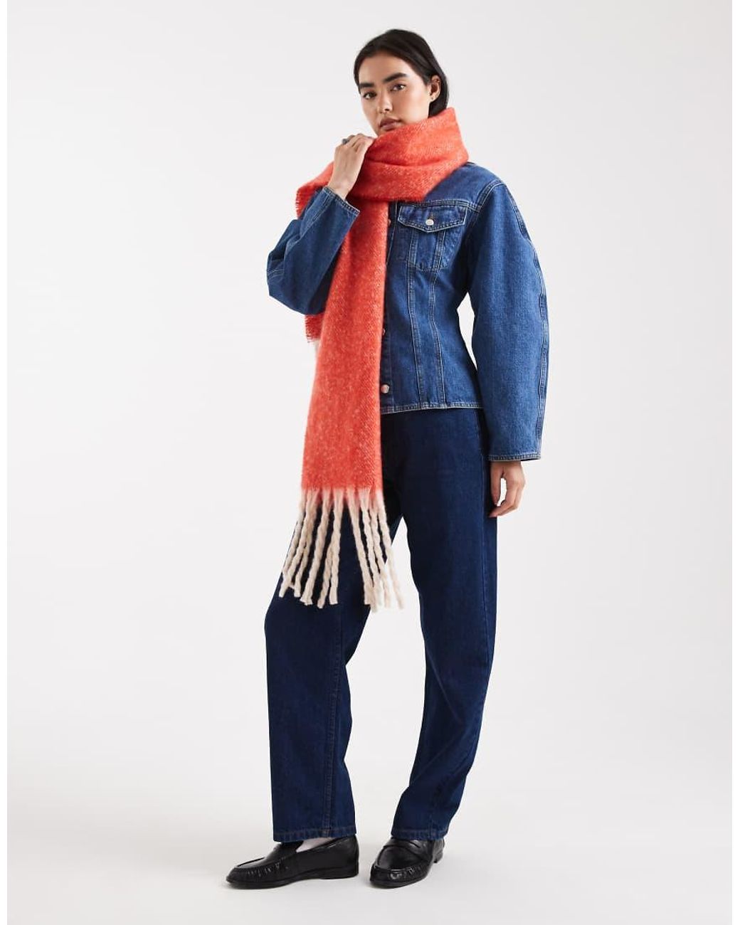 Sciarpa Rossa di Threadbare in Blue