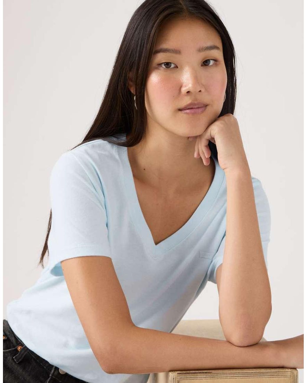 Levi's Gray Favorite V-Neck Cotton T-Shirt