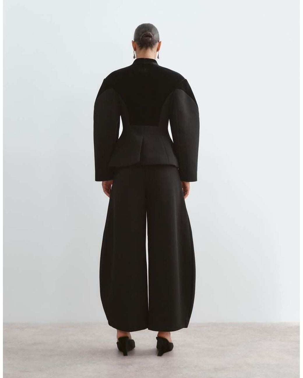 ARRANGE Black Premium Tailored Barrel Leg Pants Set