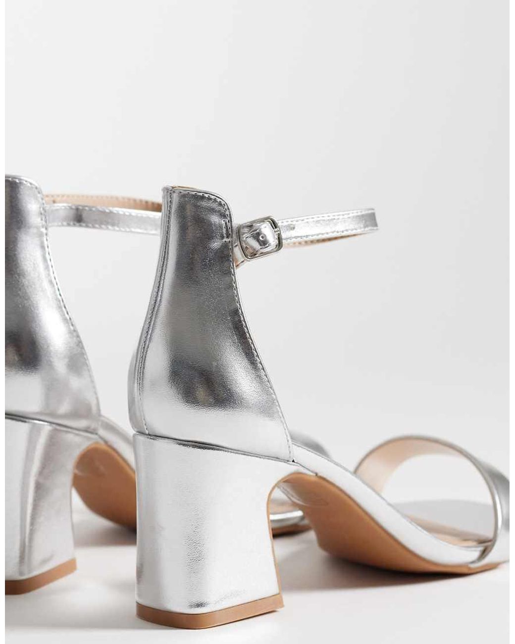 SEQWL Wide Fit White Leal Block Heeled Sandal