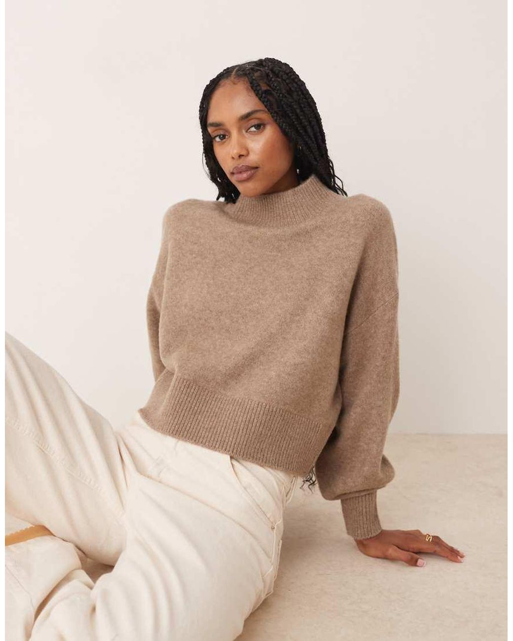 ASOS Hoogsluitende Trui in het Natural