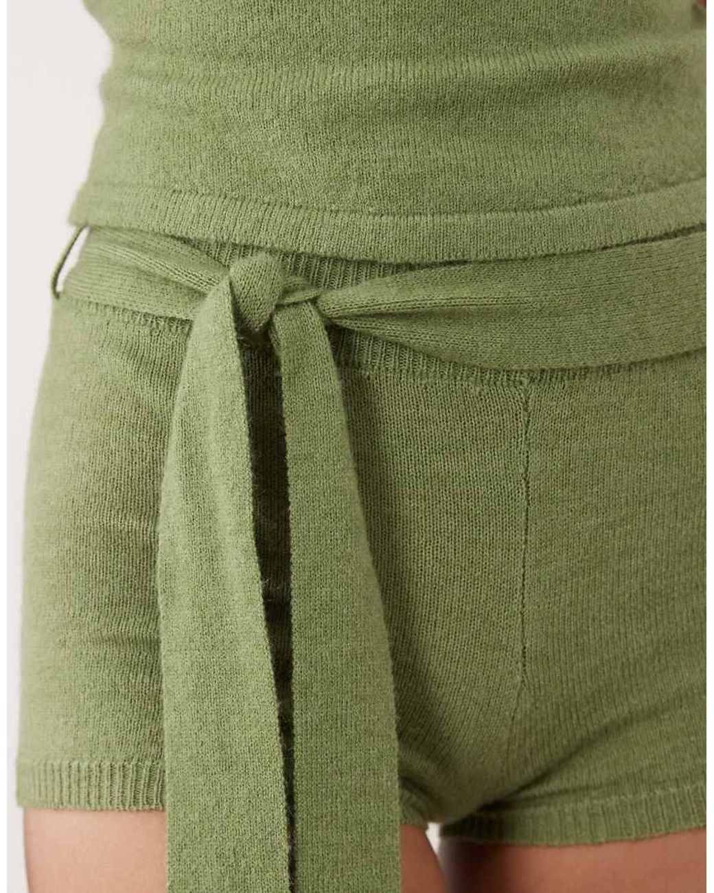 Motel Green Co-ord Jarona Hot Pant With Tie Waist Belt