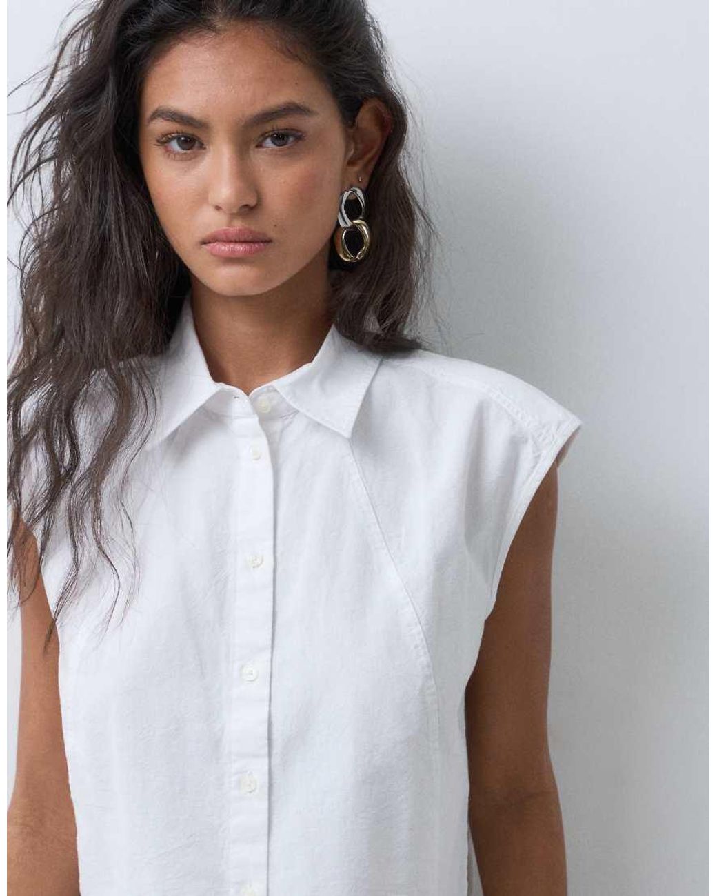 HUGO White Estate Cropped Sleeveless Shirt