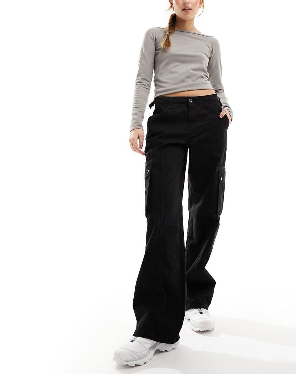 Bershka pantaloni neri deals