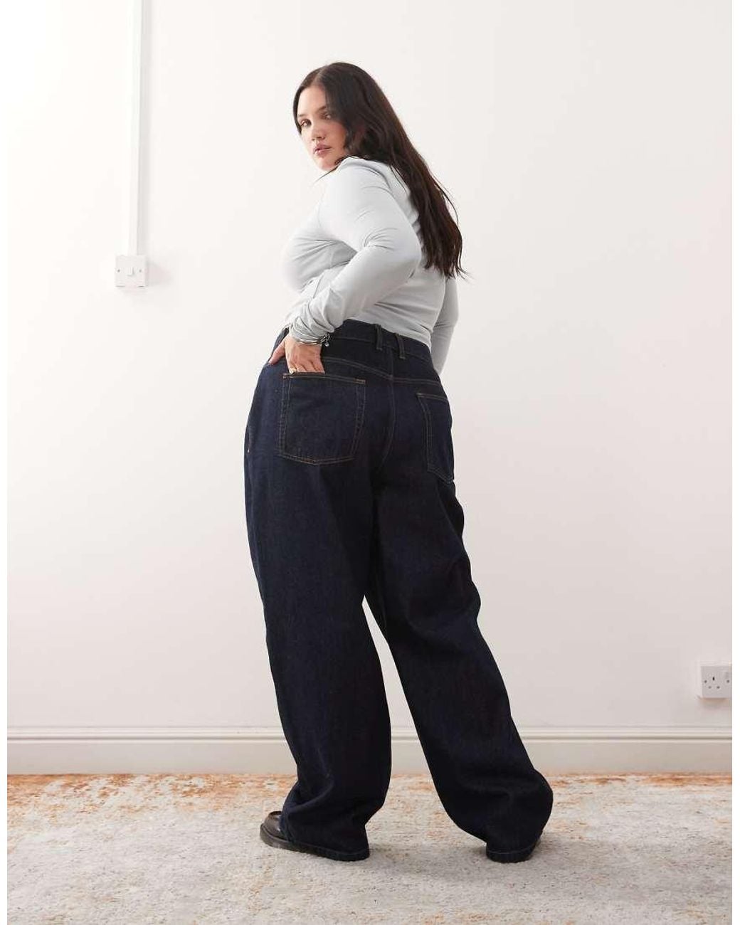 Collusion Blue Plus X001 Antifit Mid Rise Jean
