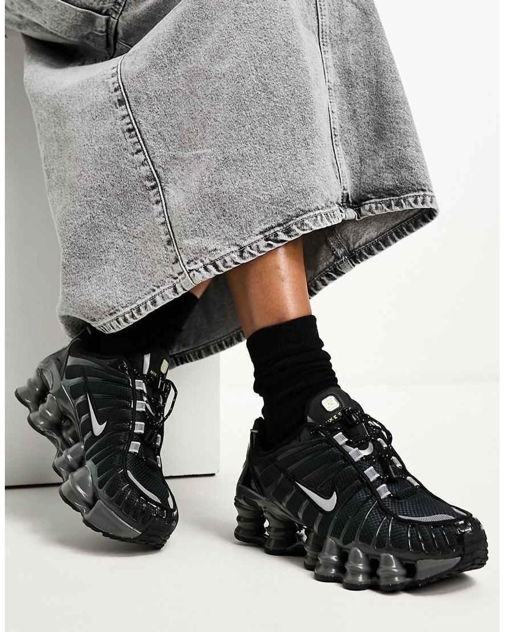 nike shox fit