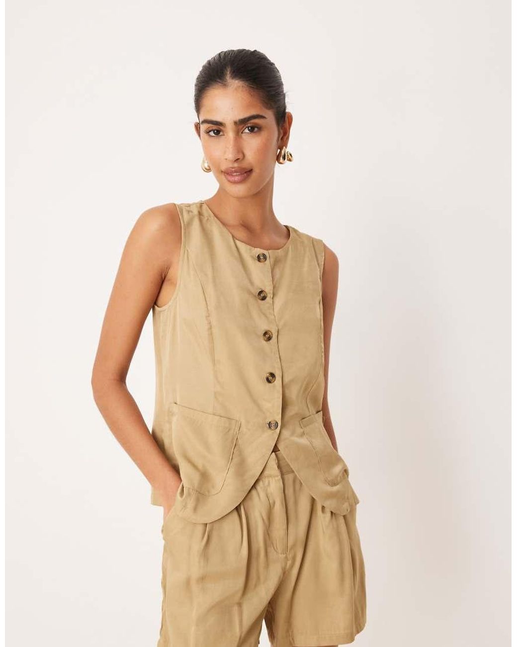 Vila Natural Round Neck Waistcoat Co-ord