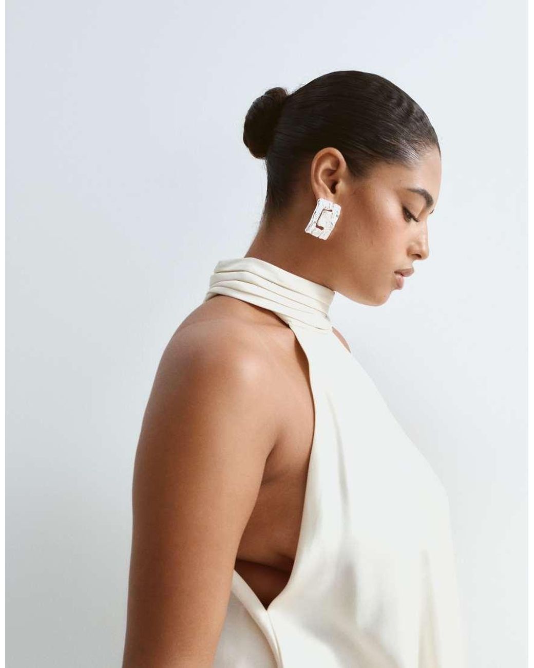 ARRANGE White Curve Longline Halter Hanky Hem Top