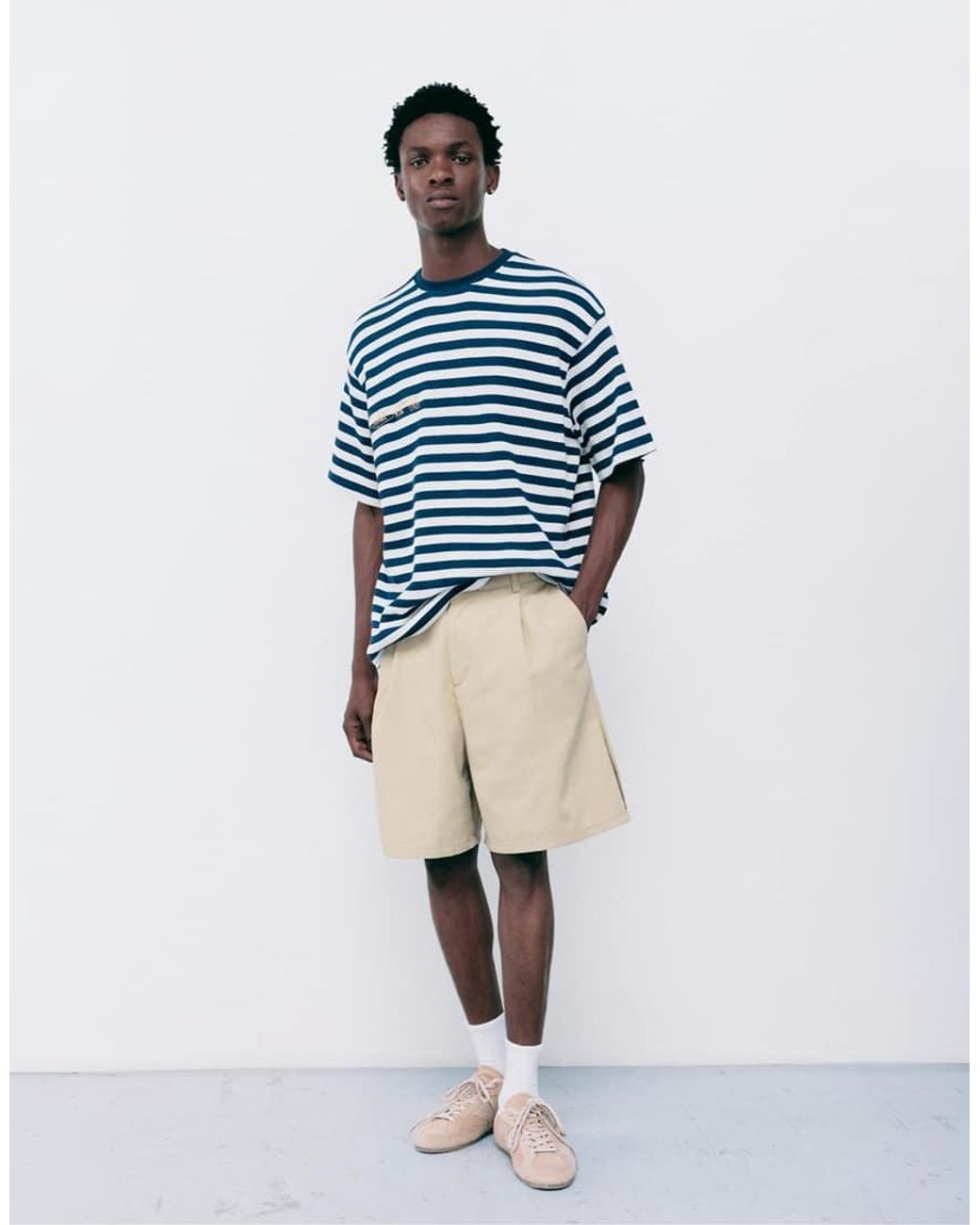 Pull&Bear Gray Darted Bermuda Shorts for men