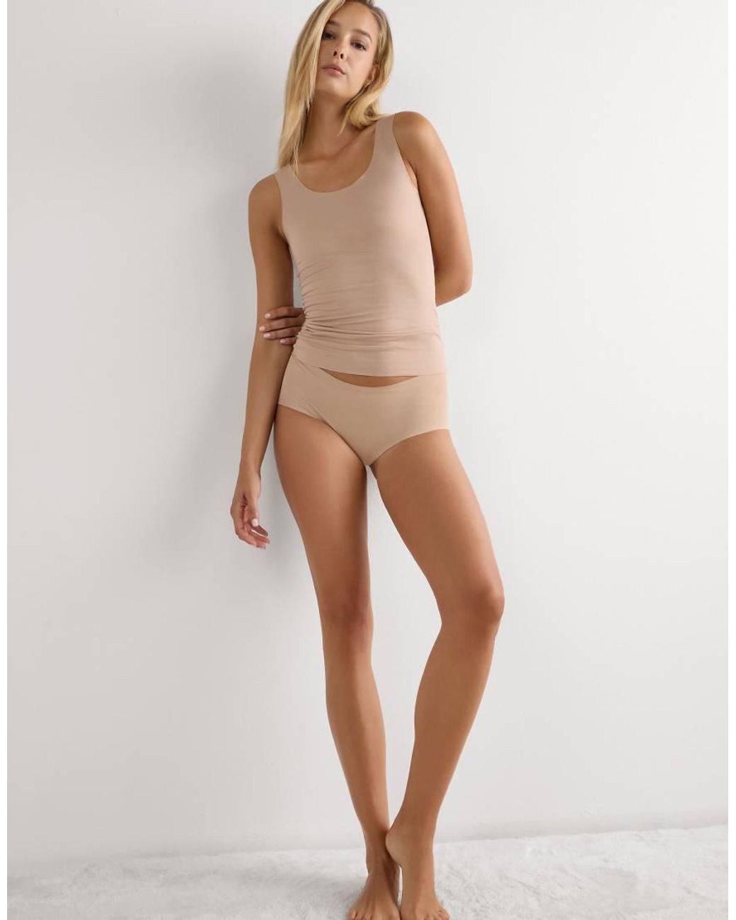 Intimissimi Natural Round-Neck Raw-Cut Cotton Vest Top