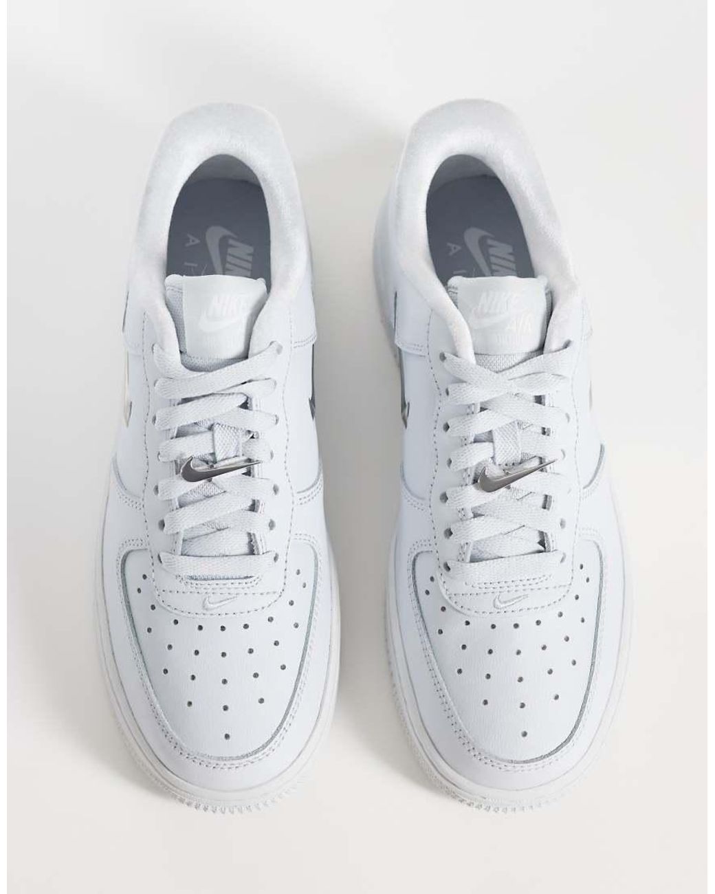 Nike White Air Force 1 '07 Trainers