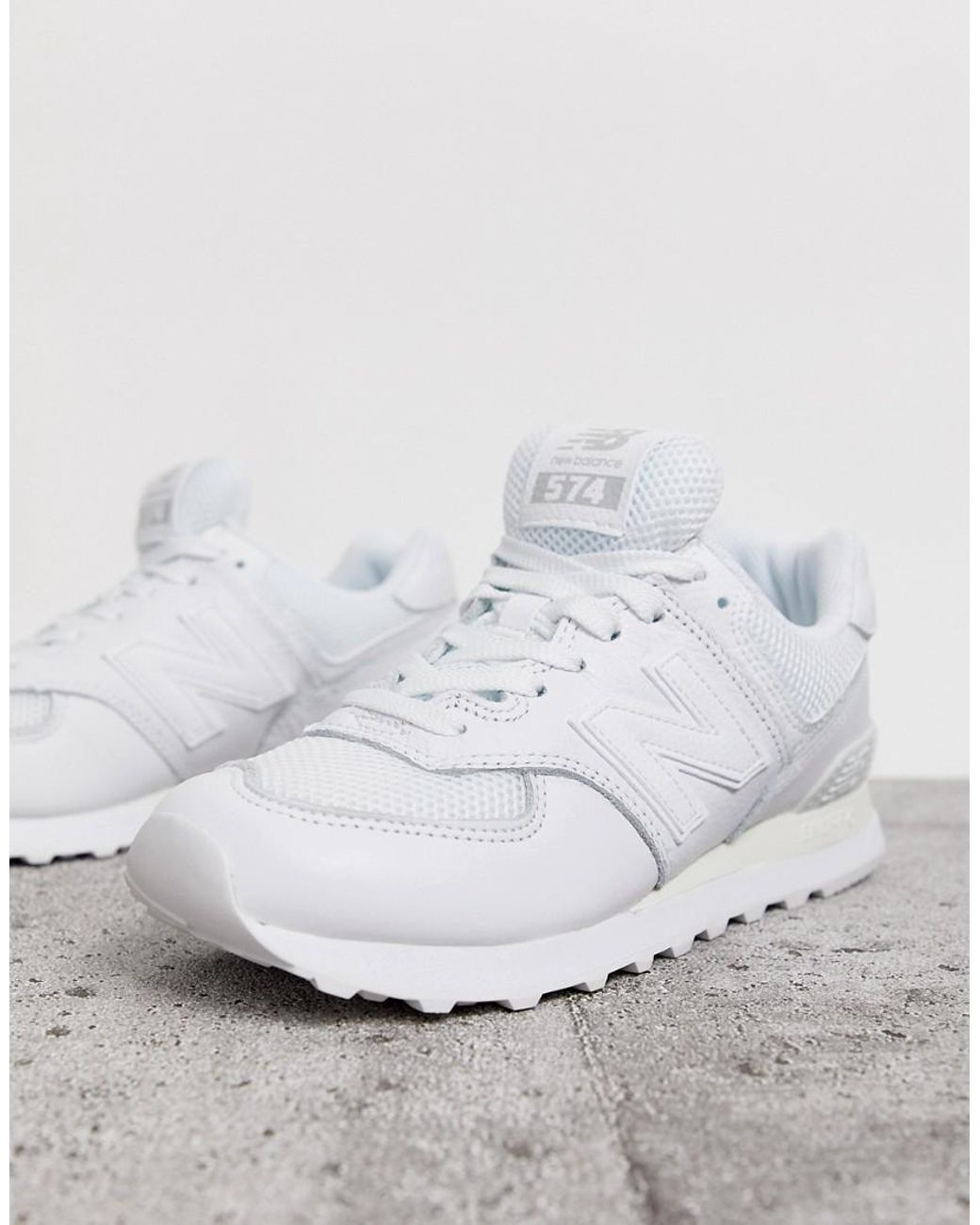 New Balance 574 Triple White Trainers | Lyst