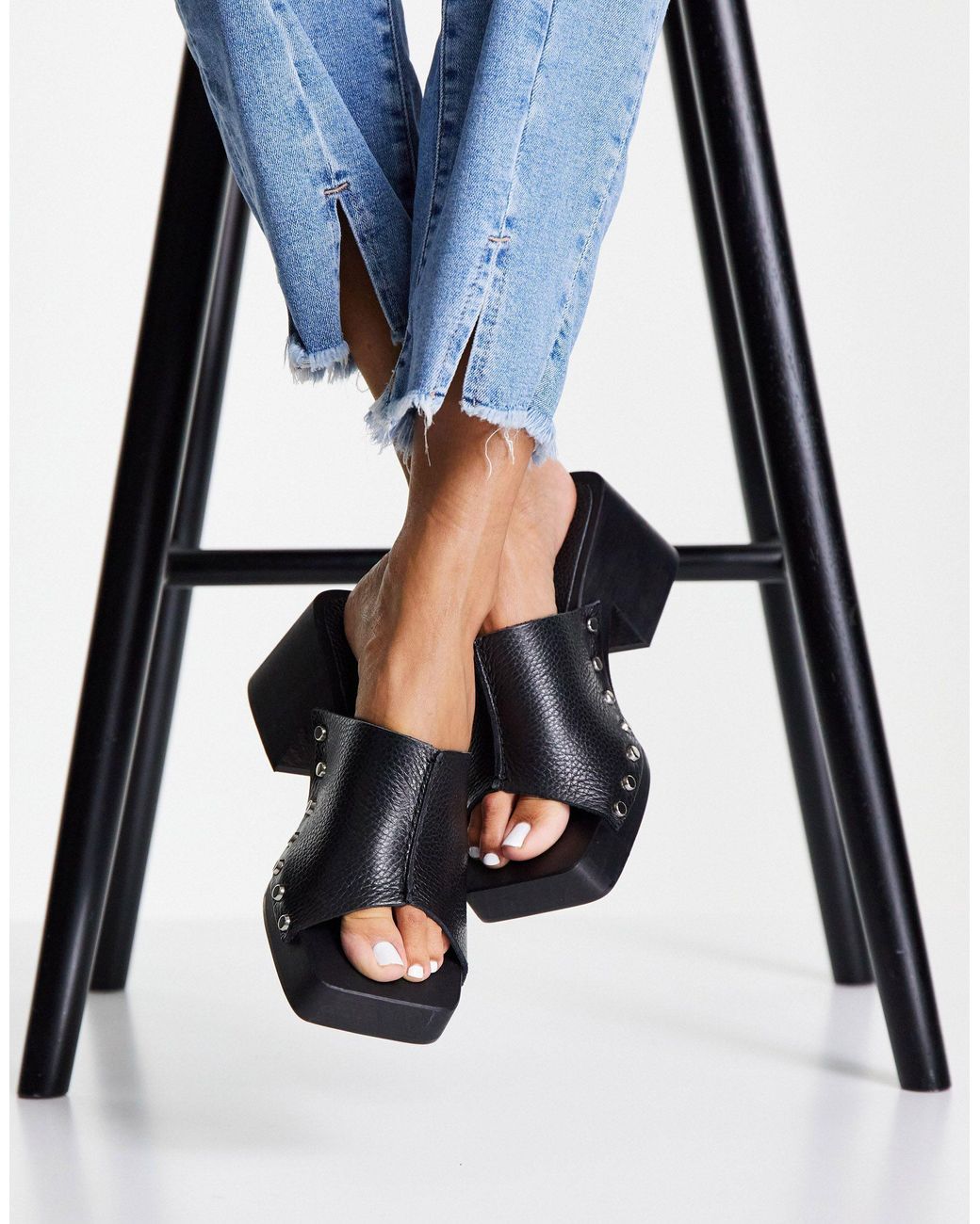 TOPSHOP Rosie Leather Mid Clog Mule in Black | Lyst
