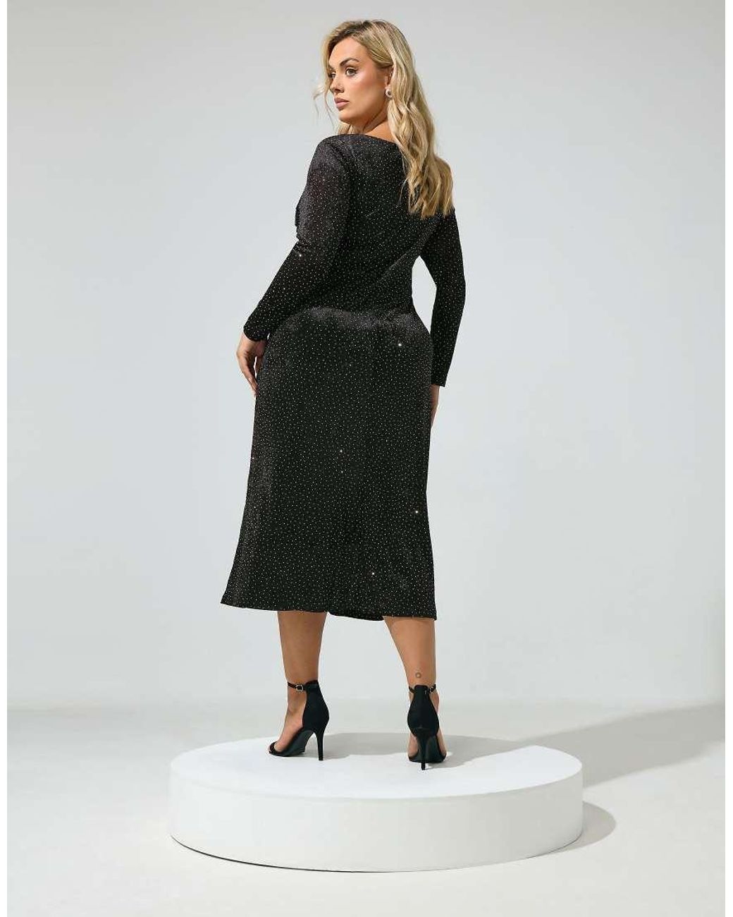 Yours Clothing Blue Velvet Studded V-Neck Midi Dress