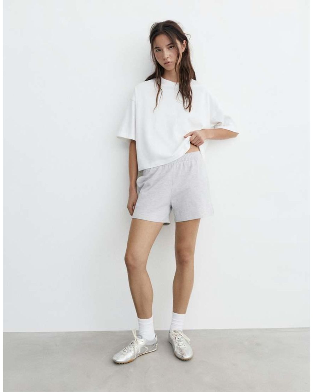 Pull&Bear White Sports Shorts With Side Stripes