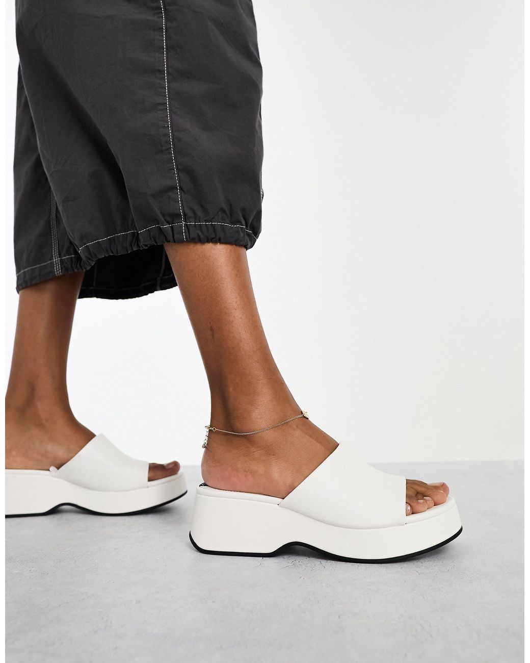 Bershka platform online sandals