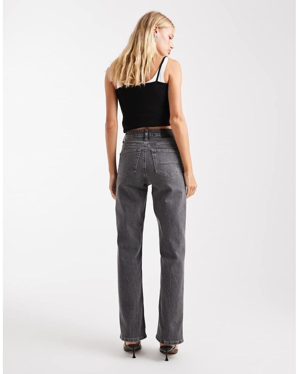 Vaqueros Grises Elásticos De Pernera Recta Cómoda De ASOS de color Gray